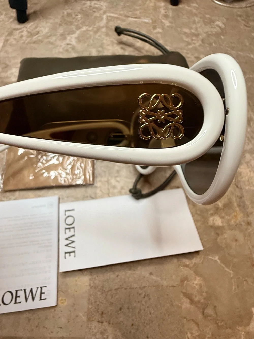 Loewe Anagram LW40132I Sunglasses White Frame Sunglasses with Gold Lenses